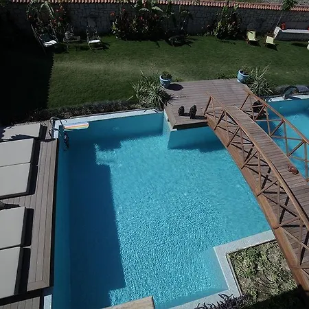 Mandalina فندق ألاتشاتي