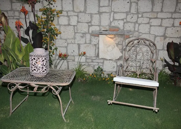 Mandalina Αλακάτι