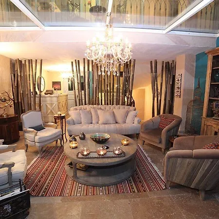 Mandalina Otel 2*