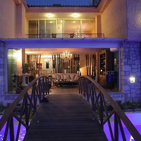 Mandalina Hotel 2*