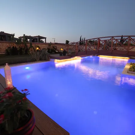 Otel Mandalina 2*